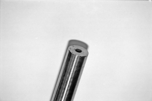 hole drilled in a suspension rod
