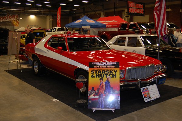 starsky and hutch tribute ford torino gt at indoor car show