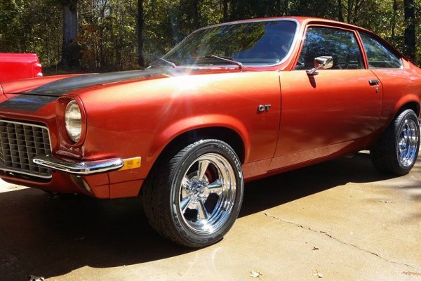chevy vega gt, front quarter view