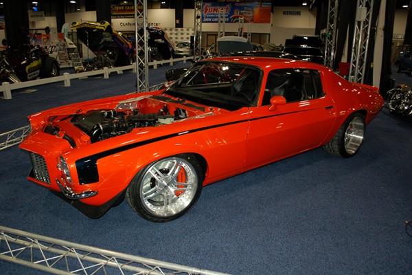 split bumper chevy camaro rs show car