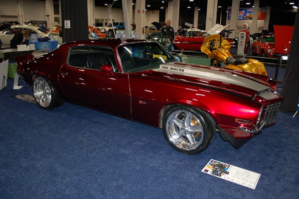 split bumper camaro show car