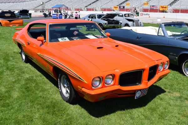 pontiac gto judge coupe, orange