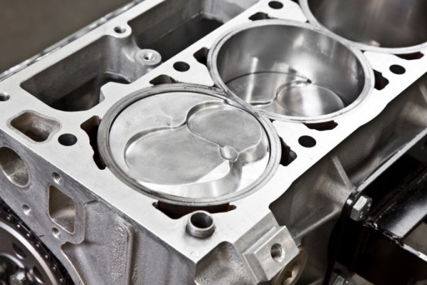 piston head in an engine with valve reliefs