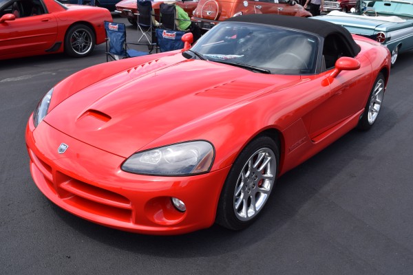 dodge viper srt10
