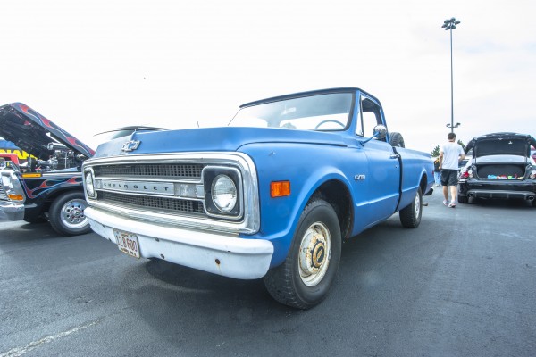 1970 chevy c/10 truck at classic car show