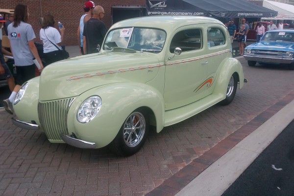 hotrod coupe in parade