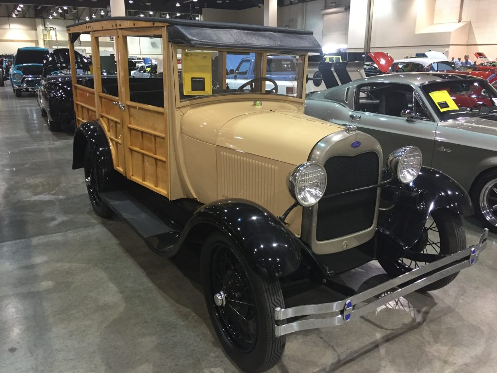 ford huckster wagon at 2016 Hot August Nights