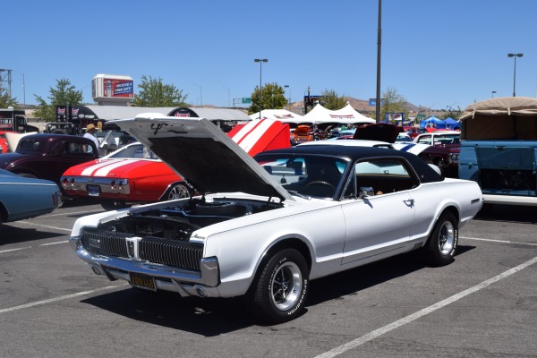 white mecury cougar at hot august nights 2016