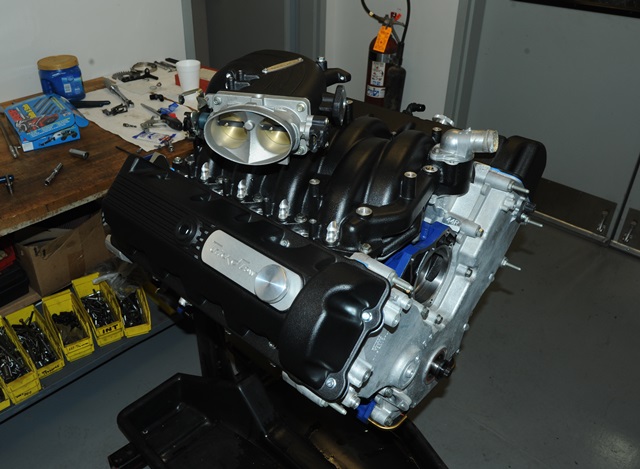 ford modular v8 on an engine stand