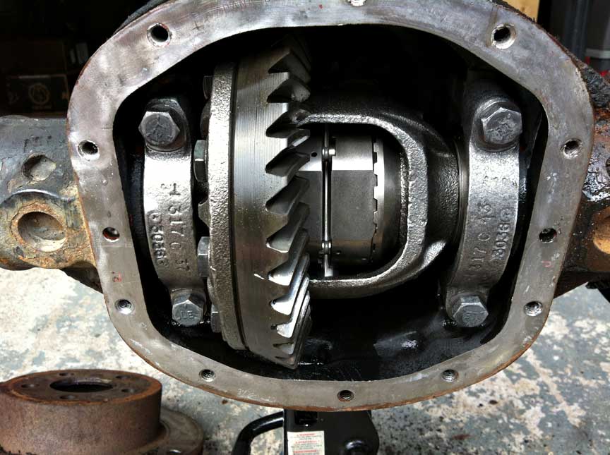 dana 30 spartan locker installed