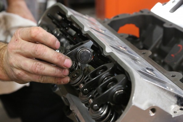 installing valvetrain into gm ls cylinder head