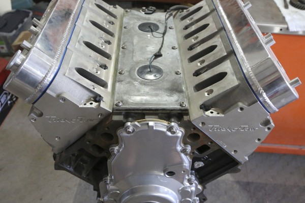 Trick flow heads and summit valve covers on gm ls engine