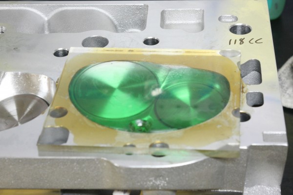 combustion chamber volume getting measure with plastigage