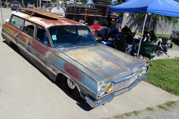 chevy chevelle wagon with patina