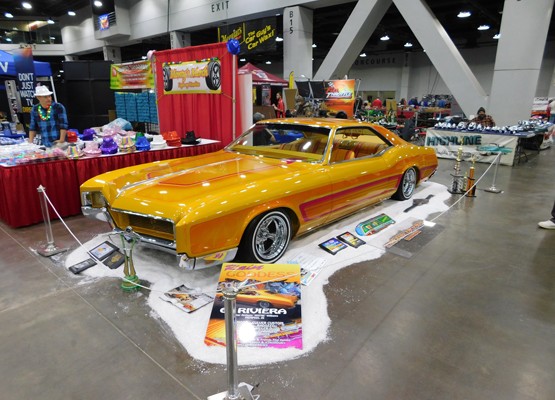 buick riviera show car at indoor event