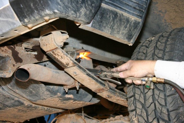 heating bolts to break loose