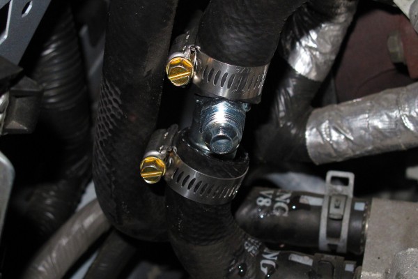 an fitting installed inline