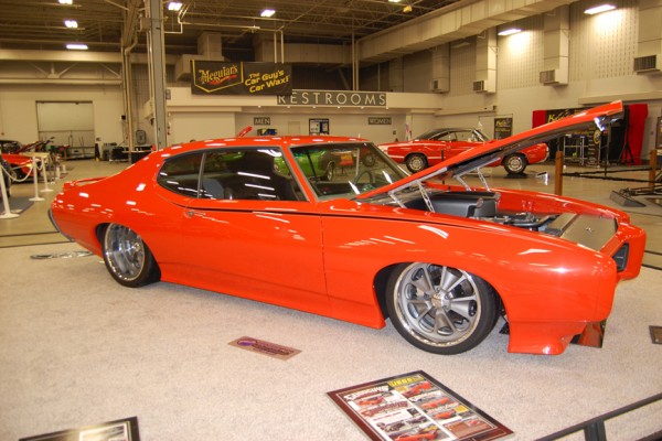 customized Pontiac gto second gen fastback coupe