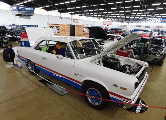 amc sc/rambler on display at indoor car show