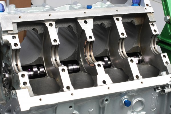 bearing journals in a v8 engine