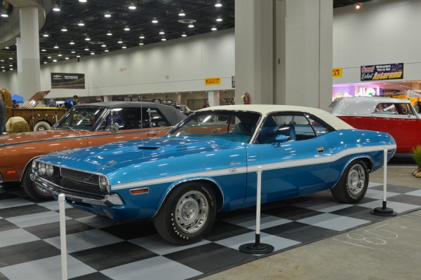 first gen dodge challenger r/t