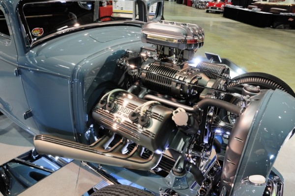 ardun heads on a supercharged flathead v8 engine