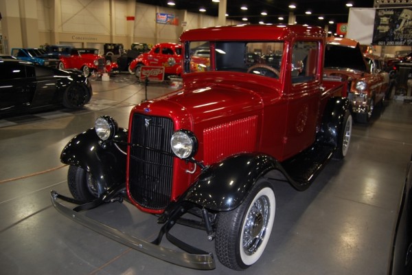 vintage prewar ford truck at 2017 salt lake city autorama