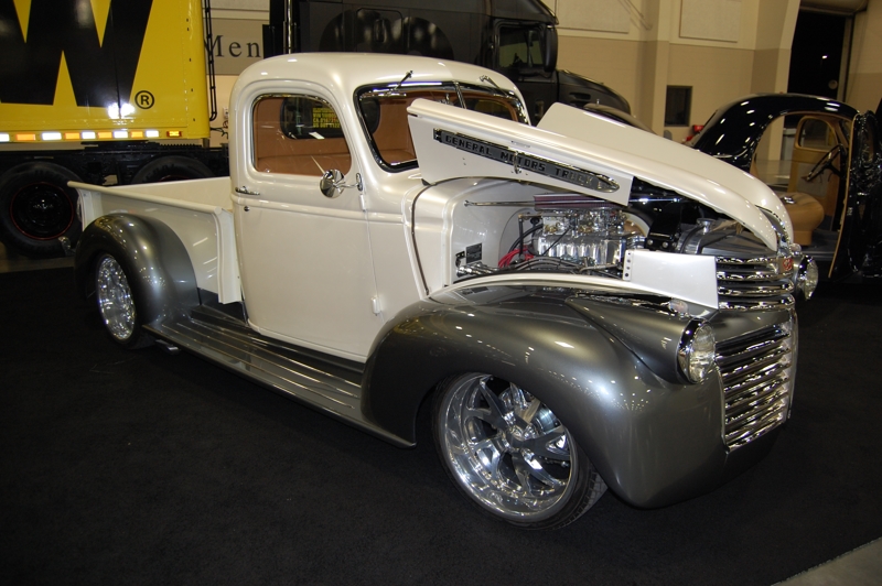 vintage gmc pickup truck at 2017 salt lake city autorama