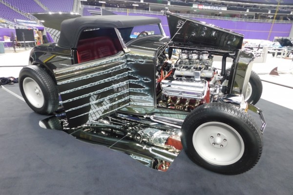 tri power bbc in vintage ford coupe from 2017 Minneapolis world of wheels event