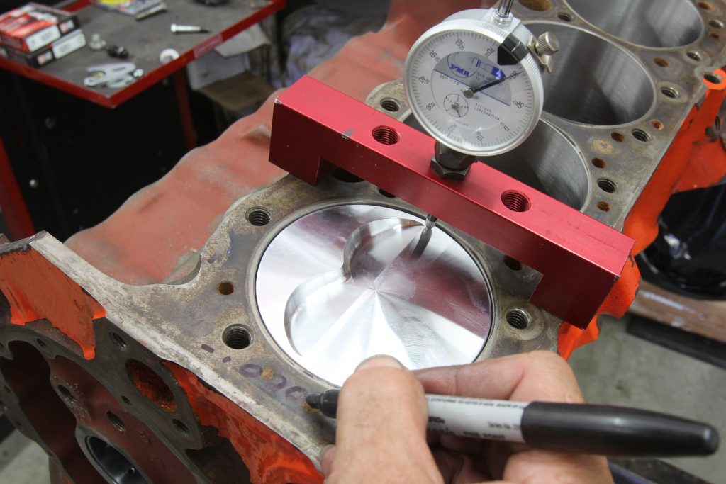 measuring piston travel