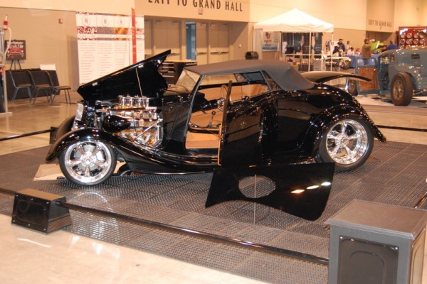 custom hot rod show car from Omaha World of Wheels 2017