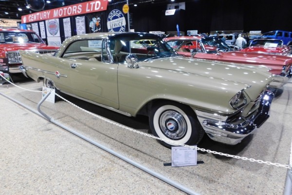 chrysler 300 from Winnipeg world of wheels 2017