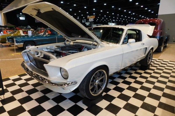 white 1967 ford mustang from Winnipeg world of wheels 2017