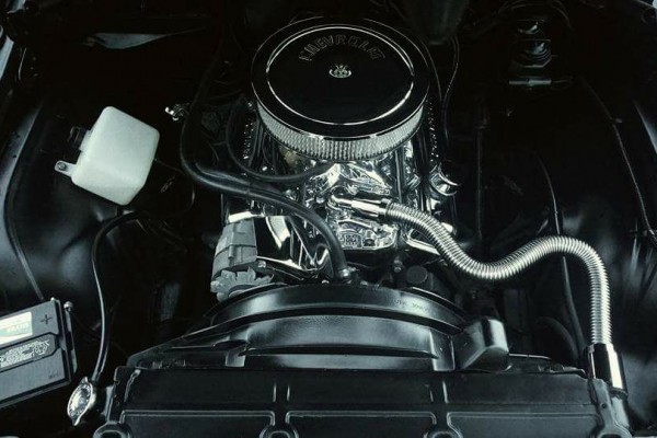 1972 chevy chevelle engine bay