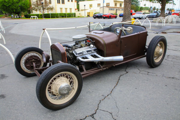vintage t bucket hot rod with sbc engine
