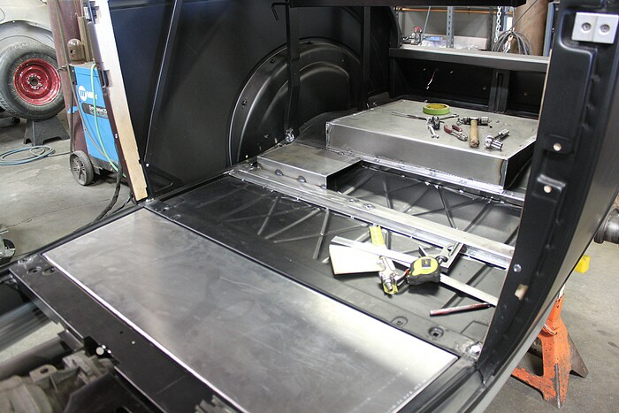 Metal work - interior - '32 Ford United Pacific Company Coupe build