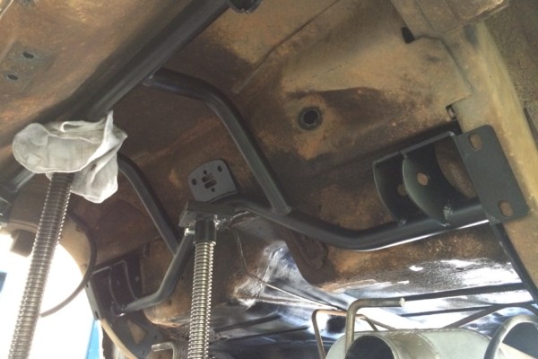 suspension crossmember retrofit in 1968 ford mustang