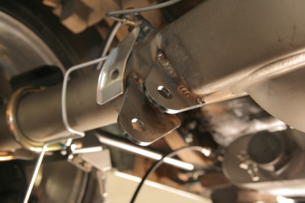 bracket on axle of lowered ford mustang
