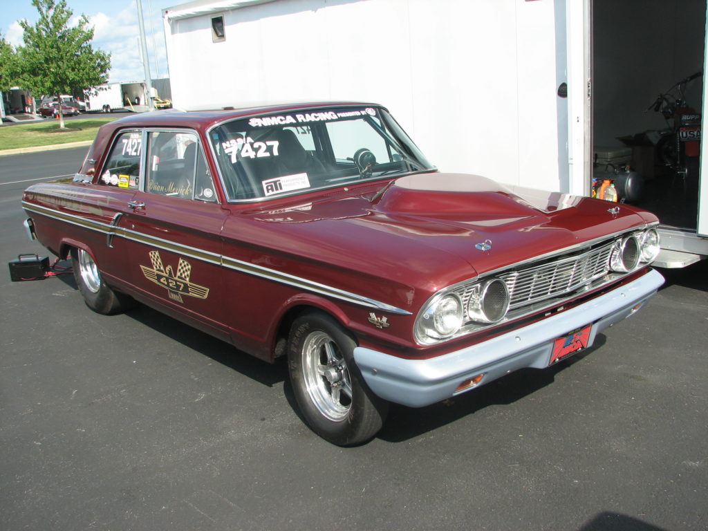 Ford Fairlane Thunderbolt, Red