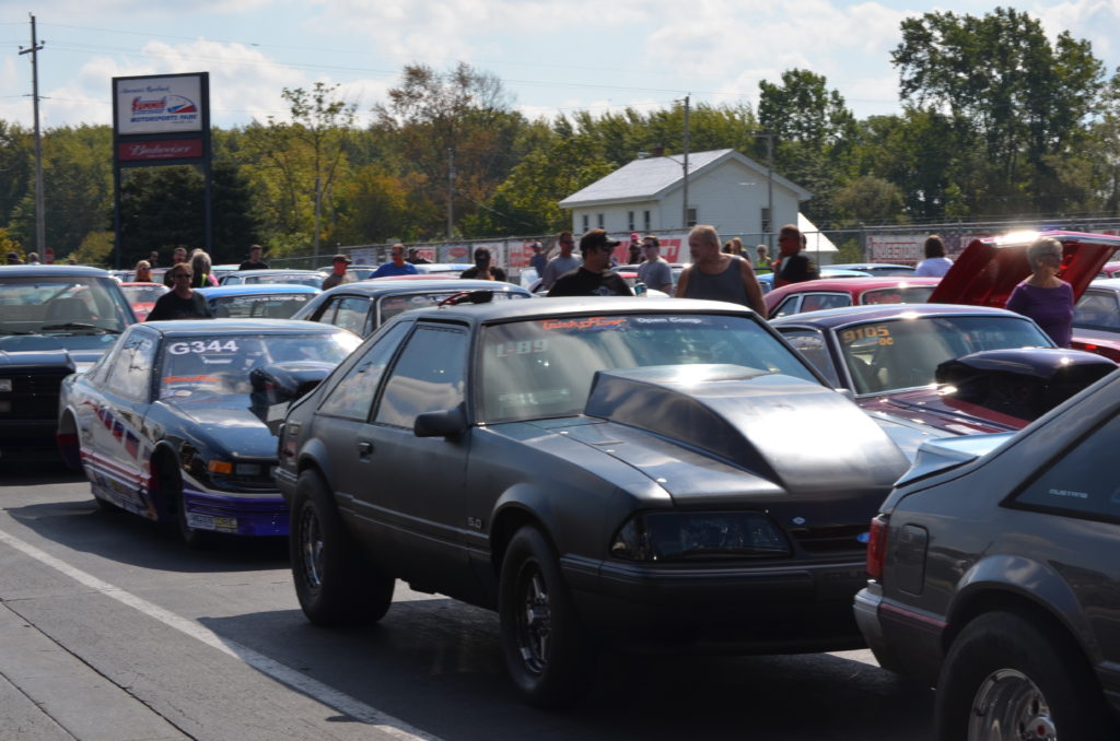 Shakedown at the Summit Mustang in Line