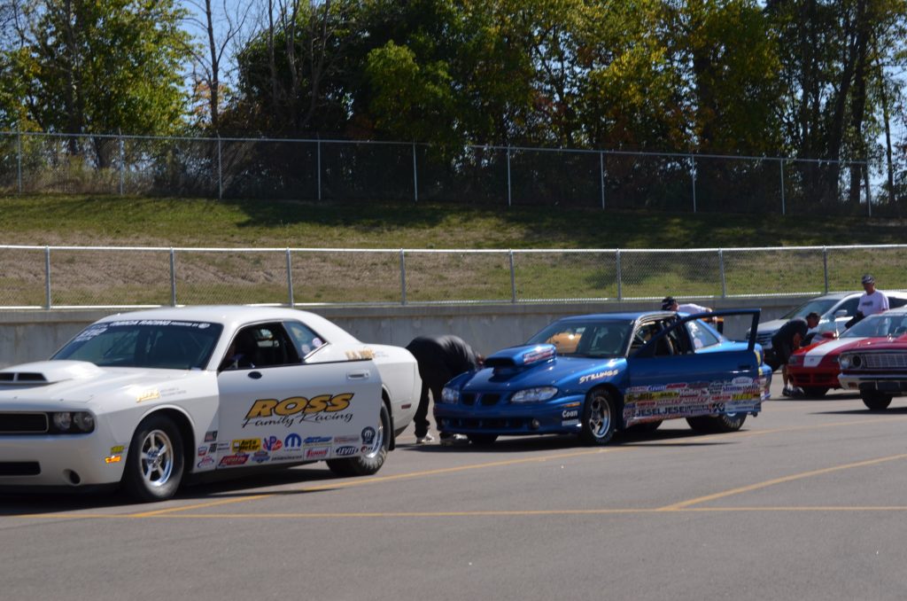 IHRA Drag Racer at Dragway 42, Pre-Race Prep