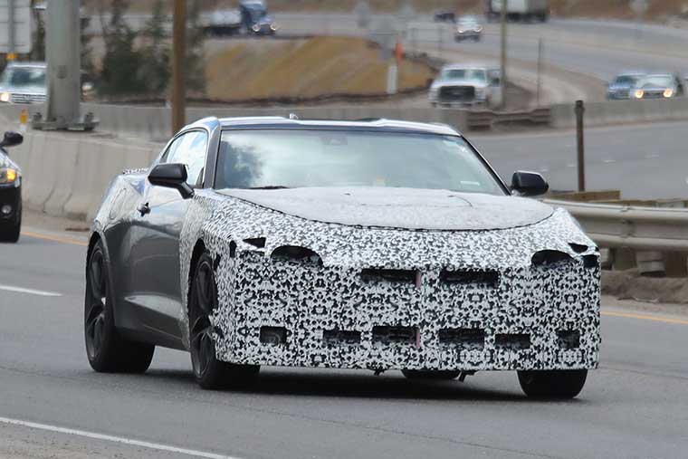 2019 chevy camaro spy shot
