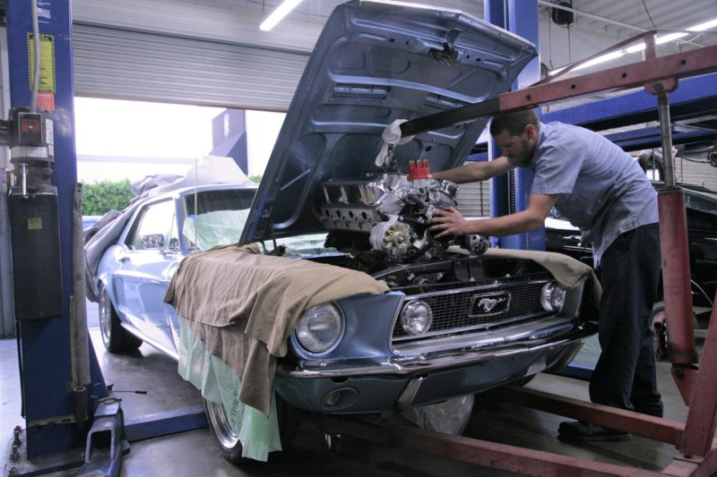 1968 Ford Mustang engine swap