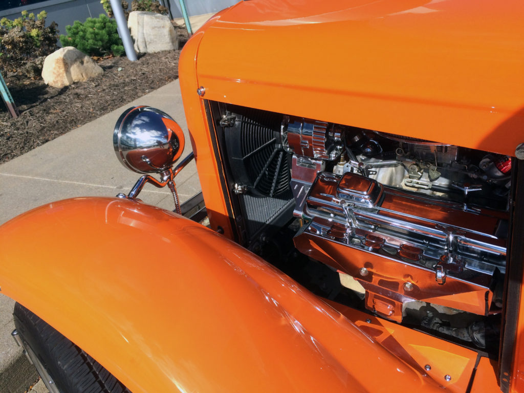 1931-Ford-Model-A-with-Chevy-350-Fender-and-Motor