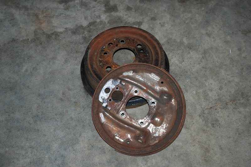 brake drum and backing plate for axle measurement