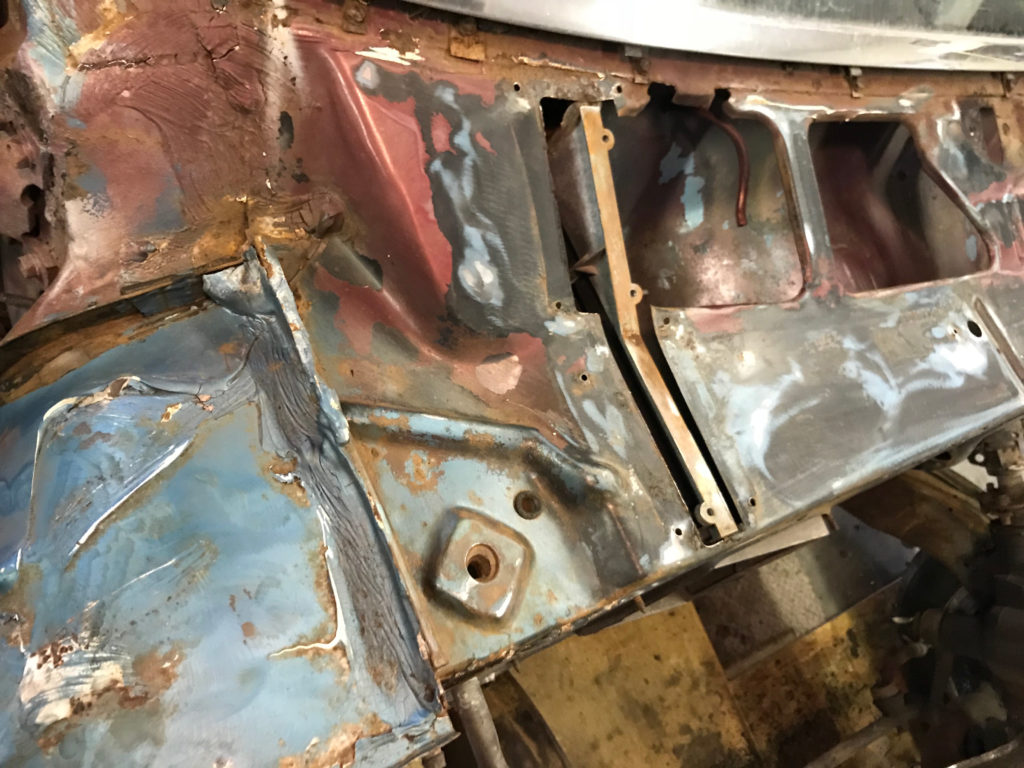 Pontiac-Firebird-Restoration-04