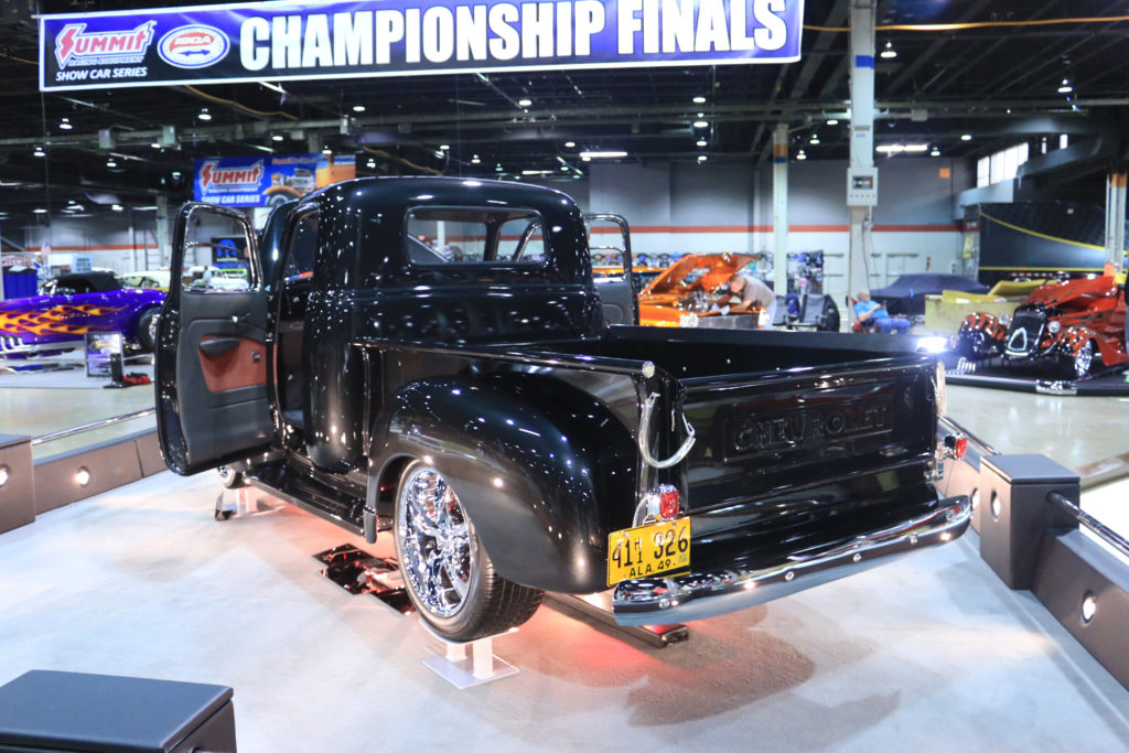 Chicago-custom-chevy-3800