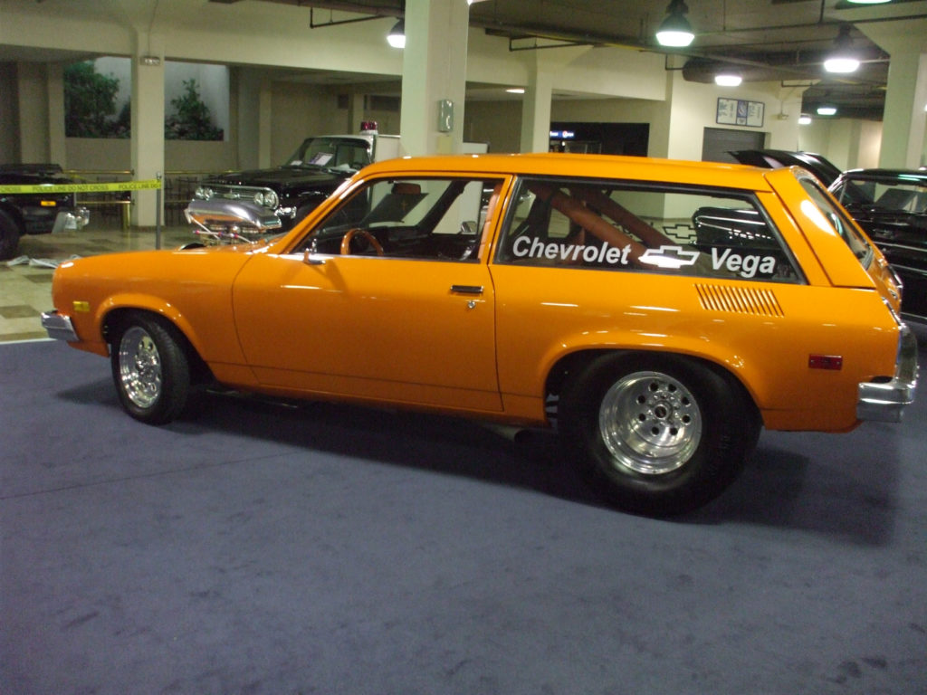Piston-Powered-Auto-Rama-Vega-Drag-Car