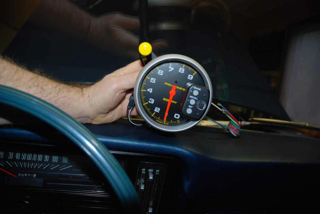 Tach-4