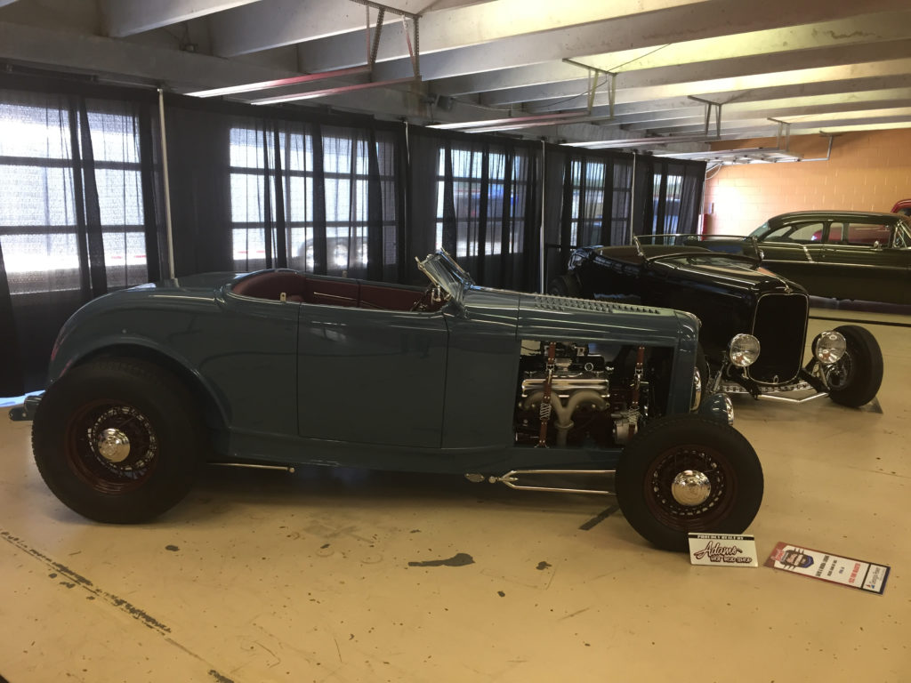 Atlanta-Motorama-Pair-of-Ford-Hot-rods